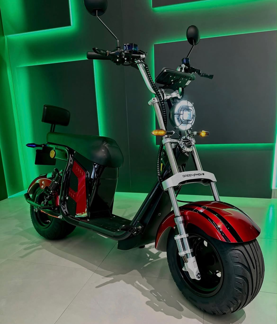 Scooter Elétrica Green Move – Estilo, Conforto e Mobilidade